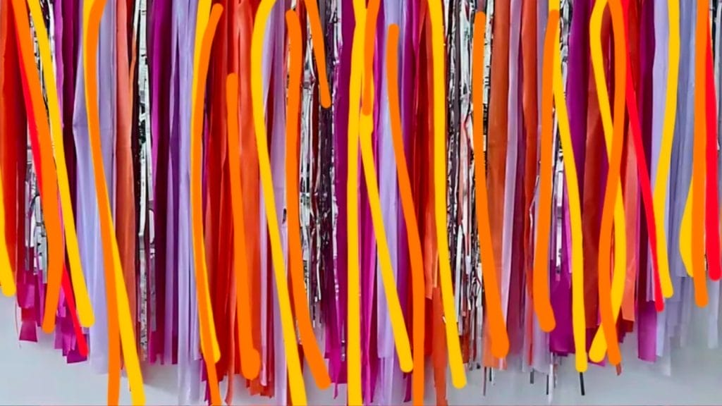 Making A Giant Lei Banner